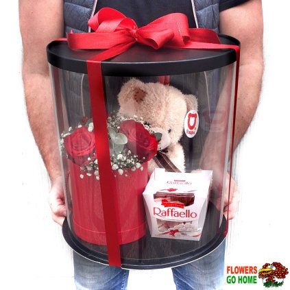 Valentýnský dárkový box s medvídkem