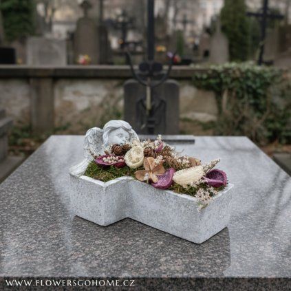 Dekorace na hrob křížek keramika